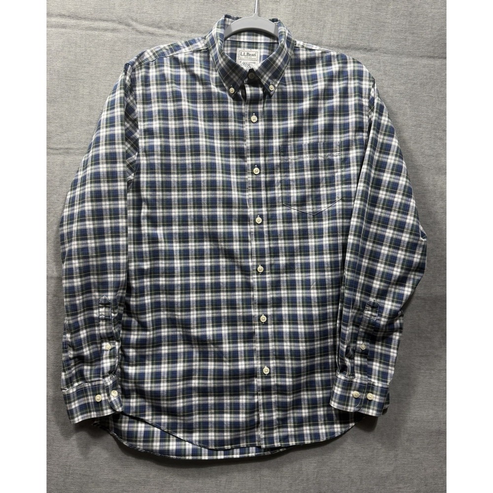 LL Bean Mens Long Sleeve Button Down Shirt Cotton Slightly Fitted Size Medium